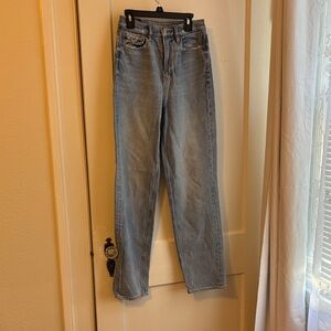 American Eagle Outfitters Light Blue Straight Leg Jeans